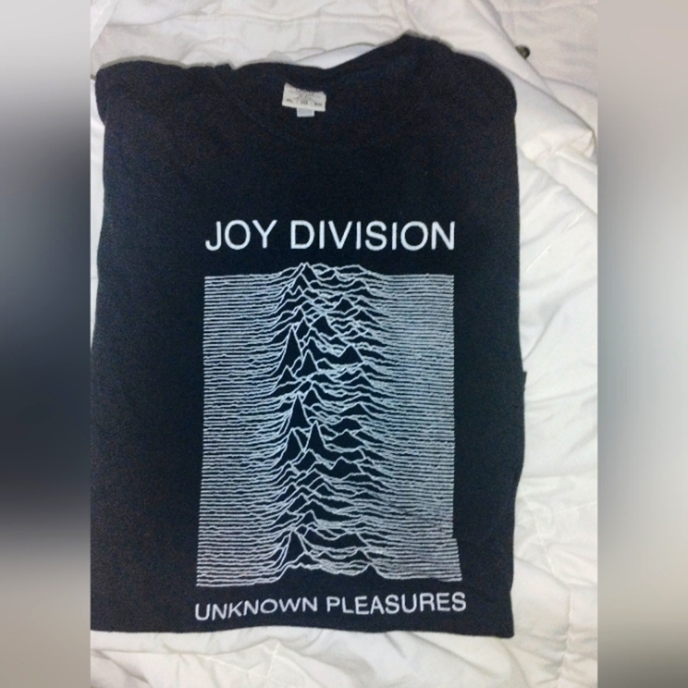 Joy Division Unknown Pleasures Black T-Shirt